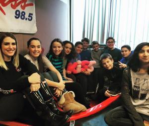 Transit Middle School Students at the Kiss 98.5 Studio